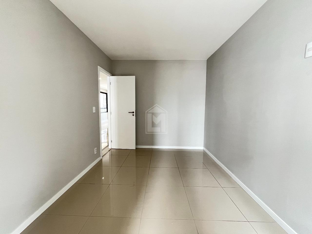 Apartamento, 3 quartos, 129 m² - Foto 4