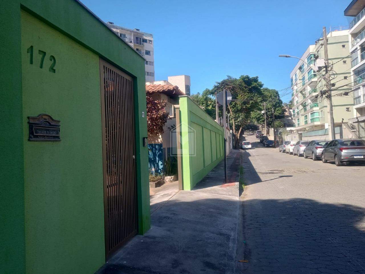Lote à venda no Jardim Camburi: 