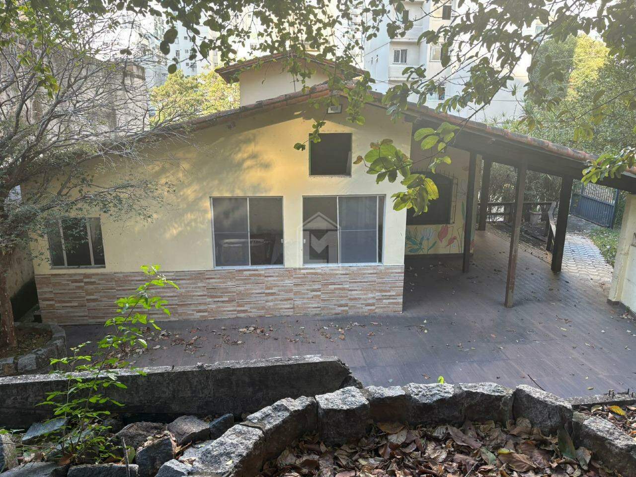 Casa à venda no Barro Vermelho: Casa Barro Vermelho