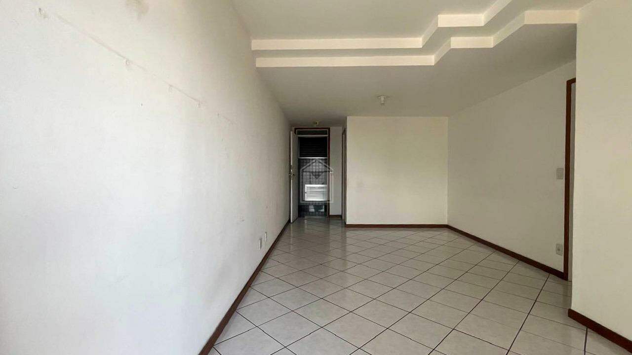 Apartamento, 3 quartos, 100 m² - Foto 2