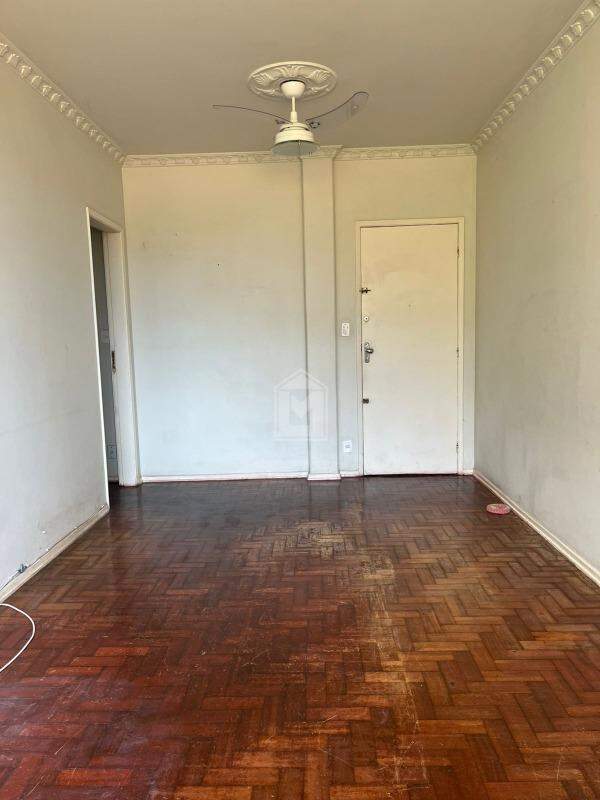 Apartamento, 3 quartos, 100 m² - Foto 2