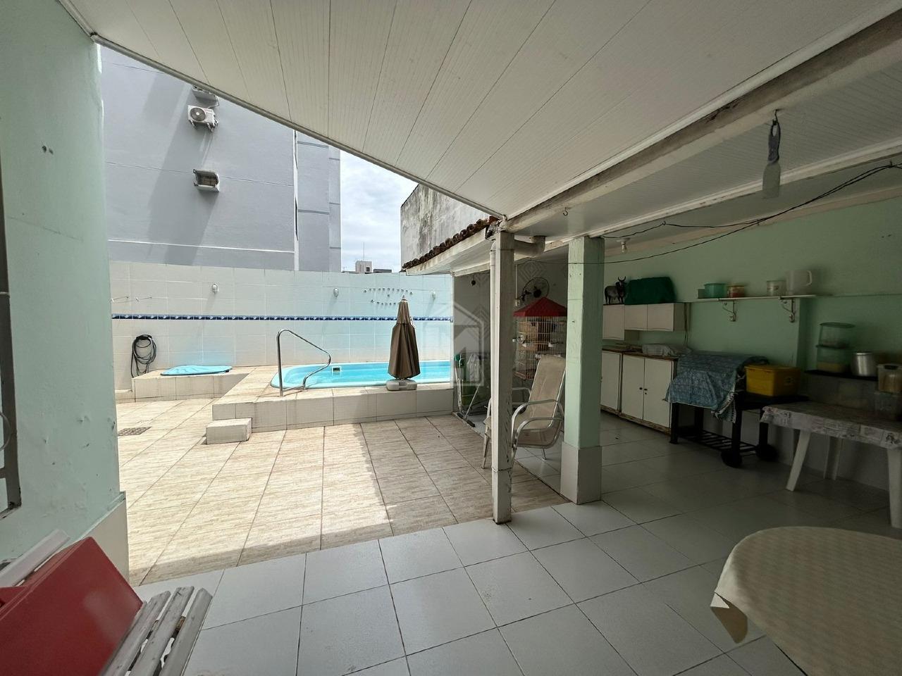 Casa, 4 quartos, 380 m² - Foto 29