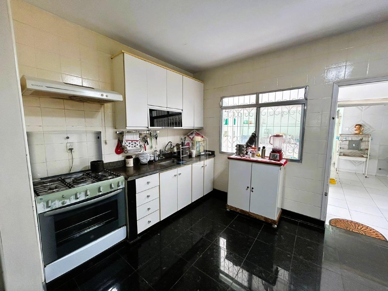 Casa, 4 quartos, 380 m² - Foto 26