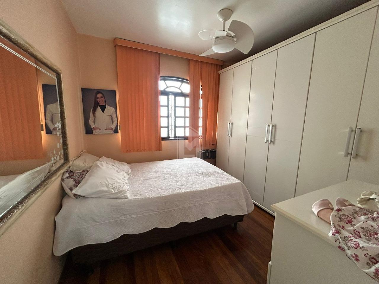 Casa, 4 quartos, 380 m² - Foto 11