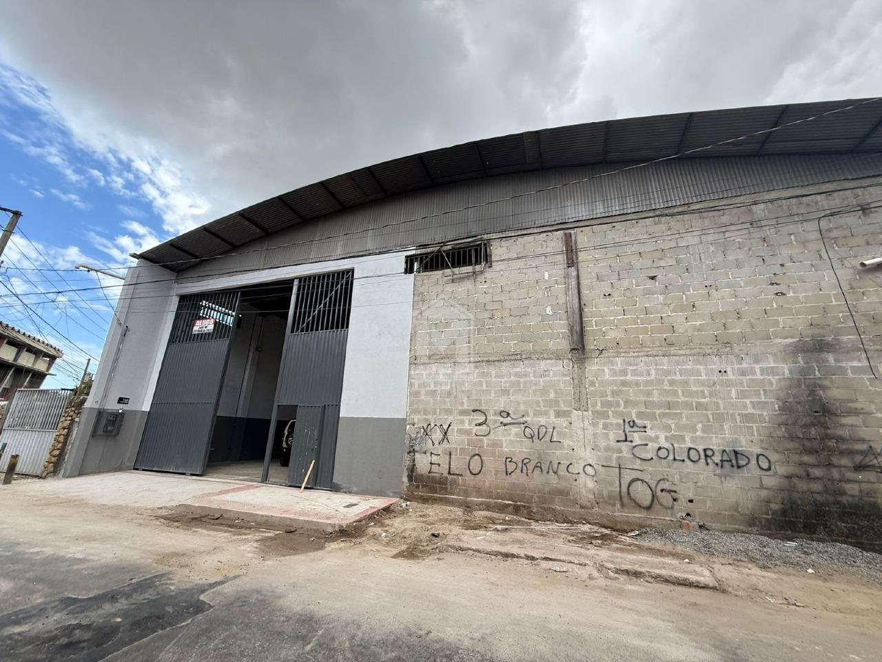 Depósito-Galpão, 300 m² - Foto 2