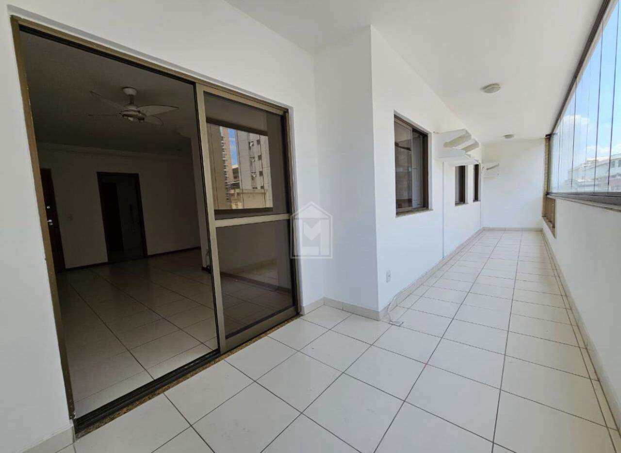 Apartamento, 3 quartos, 120 m² - Foto 1