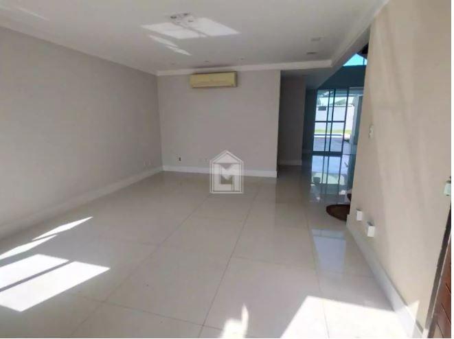Casa, 4 quartos, 276 m² - Foto 2