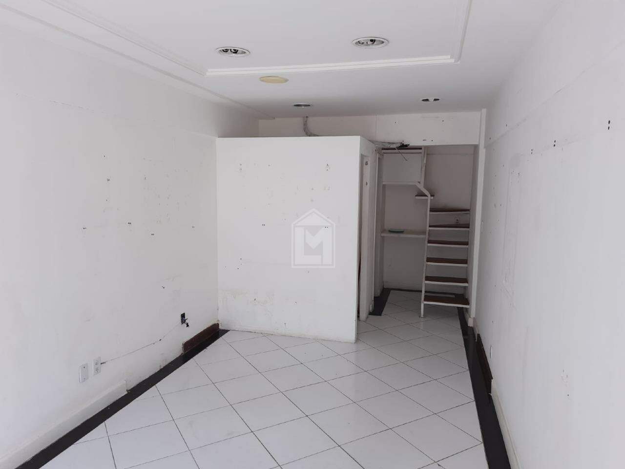 Loja-Salão, 60 m² - Foto 1