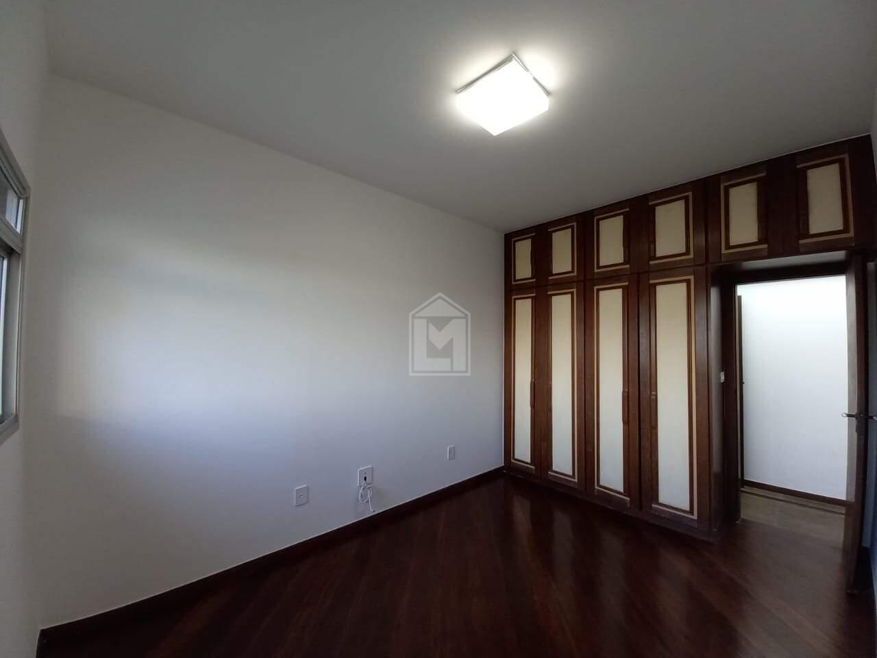 Apartamento, 4 quartos, 250 m² - Foto 12