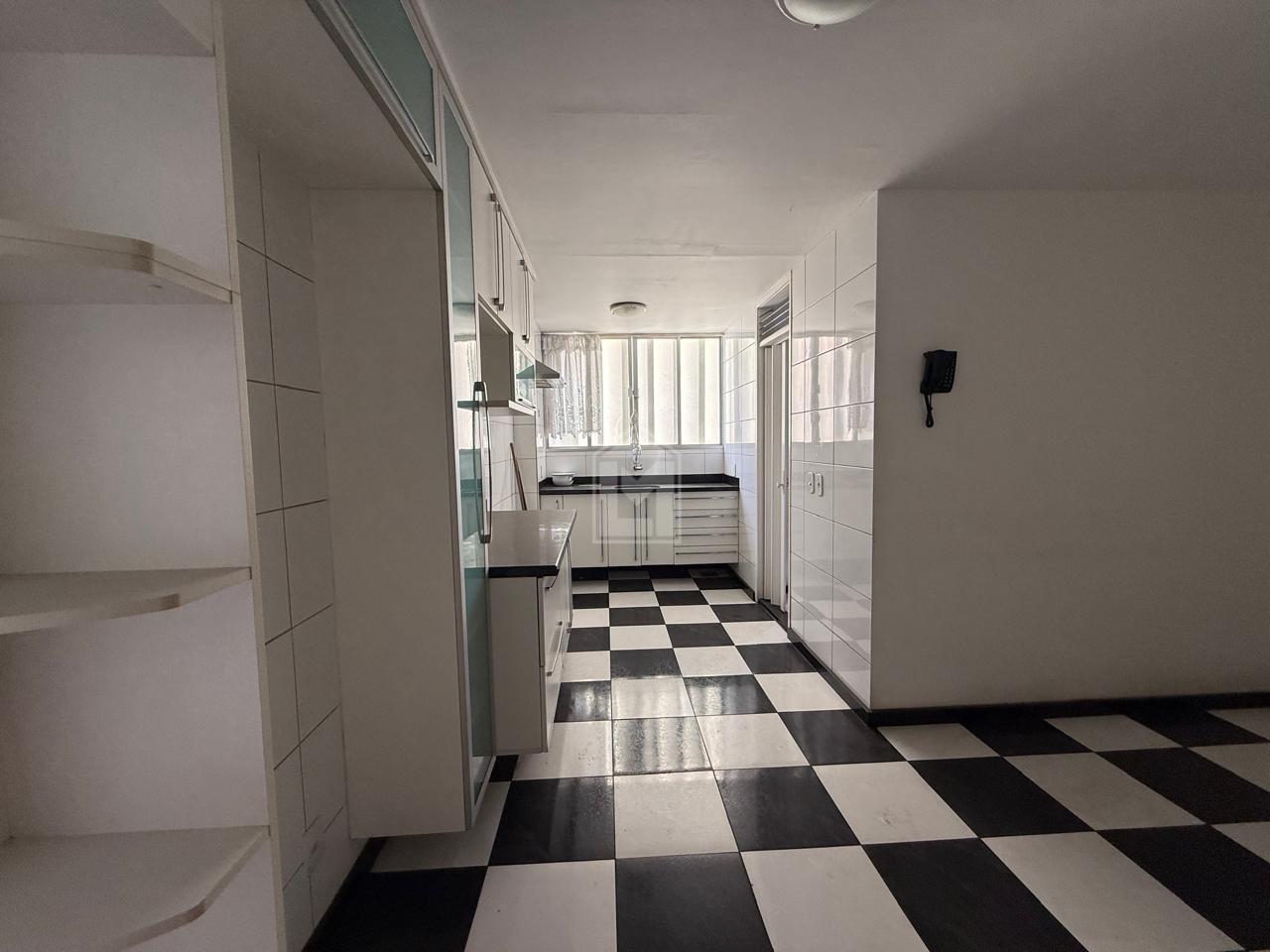 Apartamento, 3 quartos, 140 m² - Foto 10
