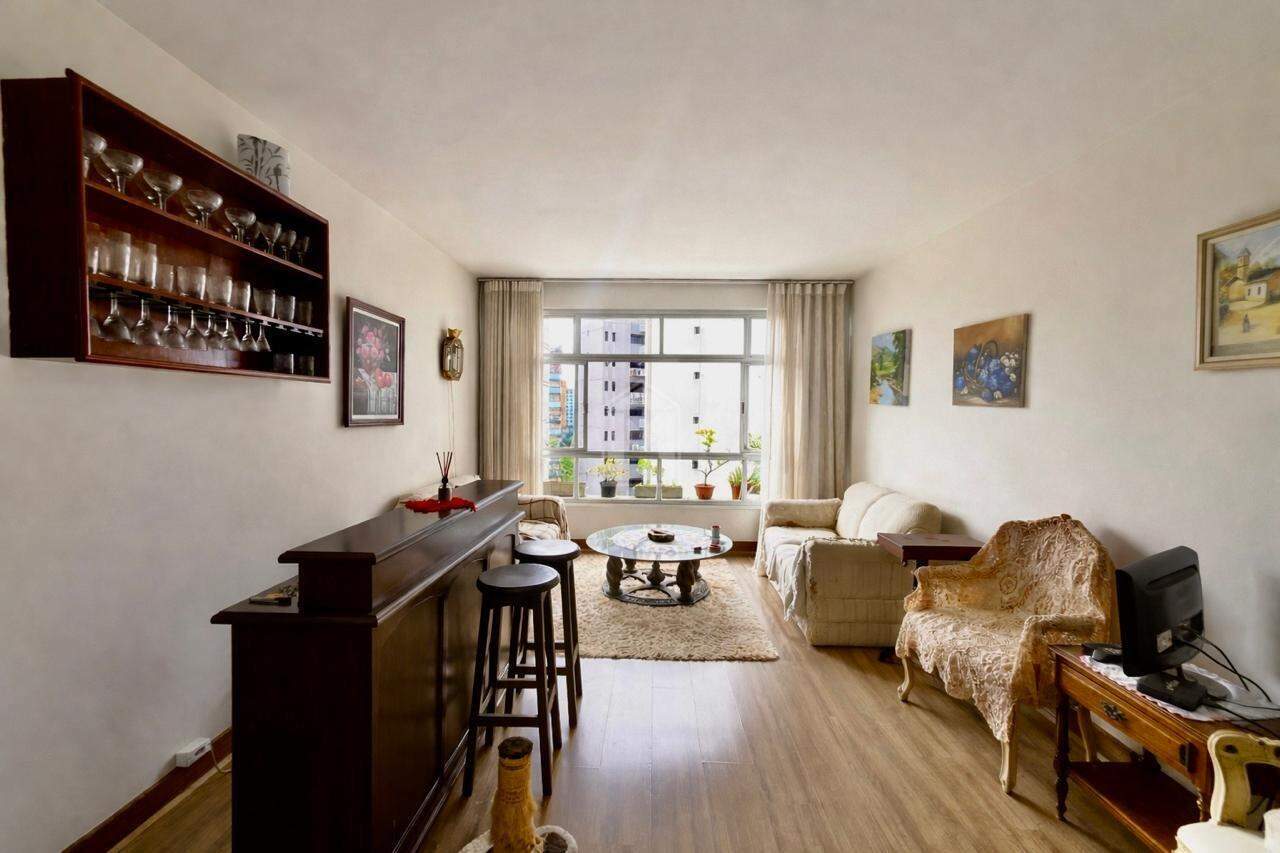 Apartamento, 3 quartos, 130 m² - Foto 1
