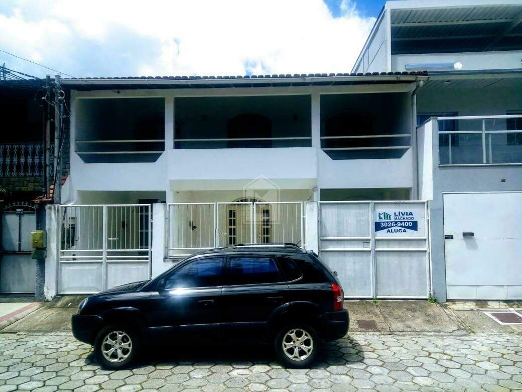 Casa, 4 quartos, 233 m² - Foto 1