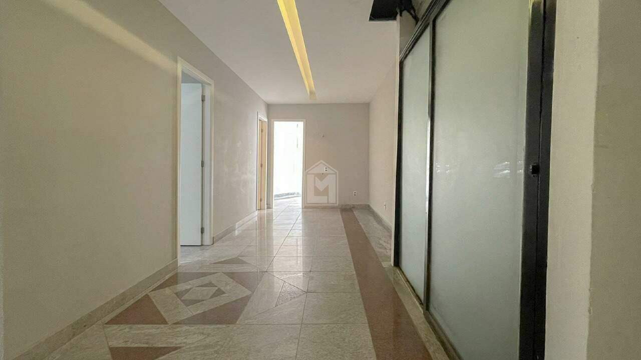 Casa, 10 quartos, 436 m² - Foto 3