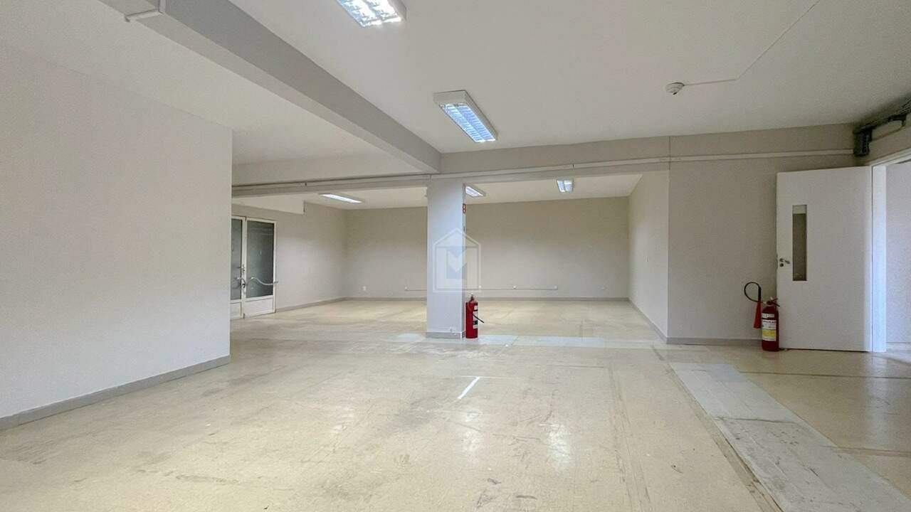 Casa, 10 quartos, 436 m² - Foto 2