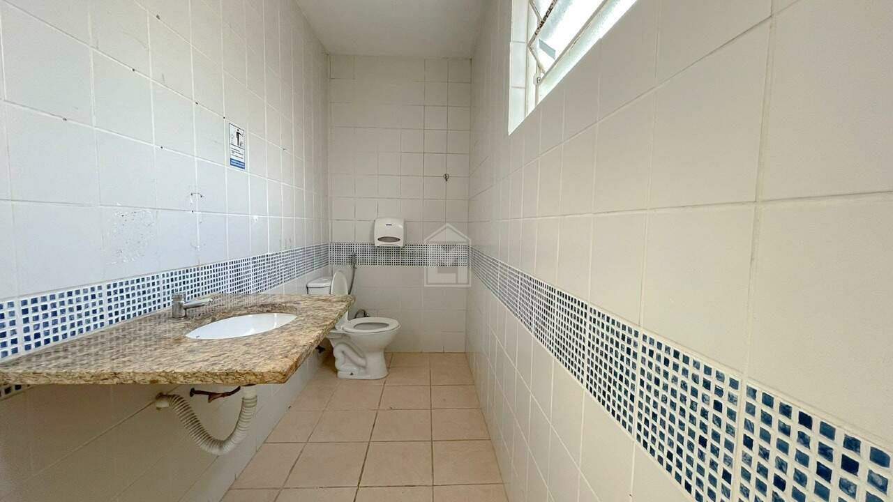 Casa, 10 quartos, 436 m² - Foto 13
