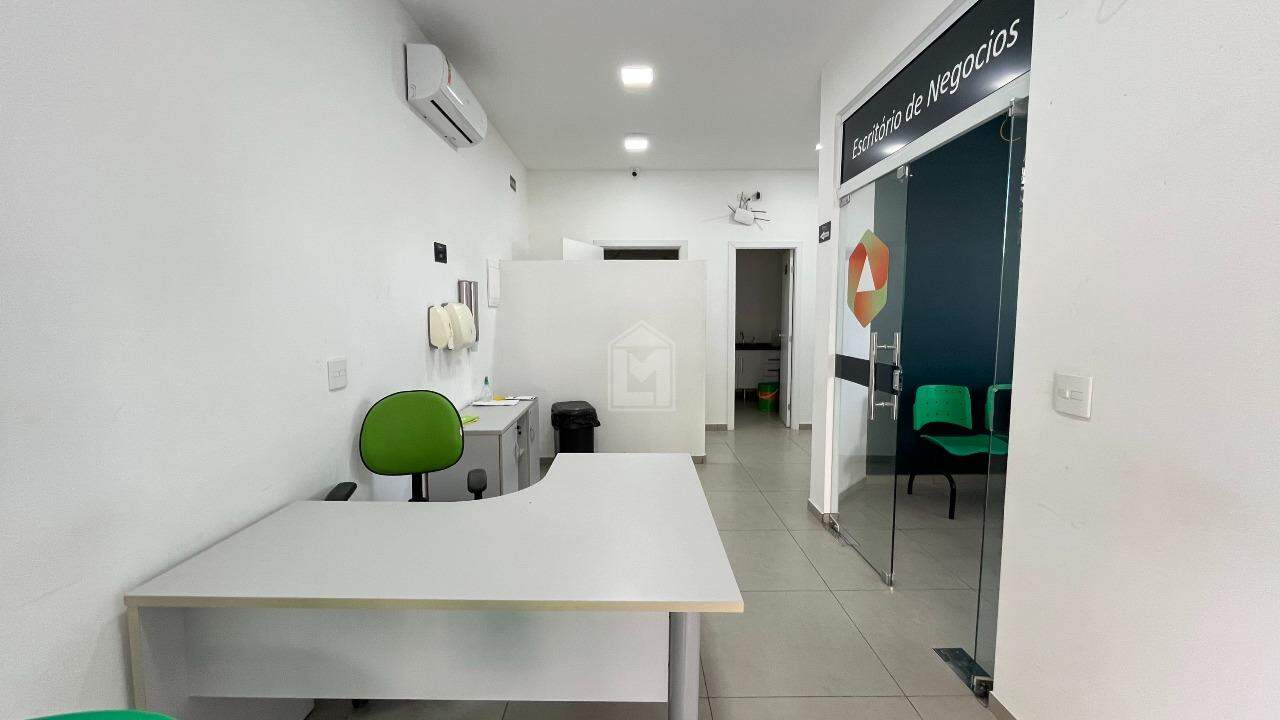 Loja-Salão, 110 m² - Foto 1