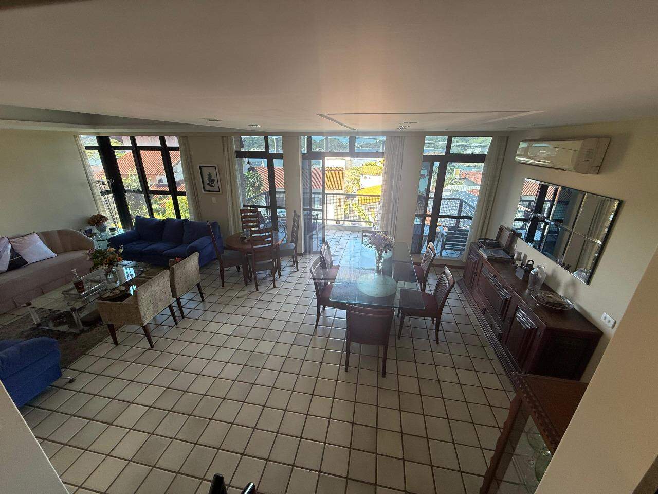 Casa, 5 quartos, 355 m² - Foto 4