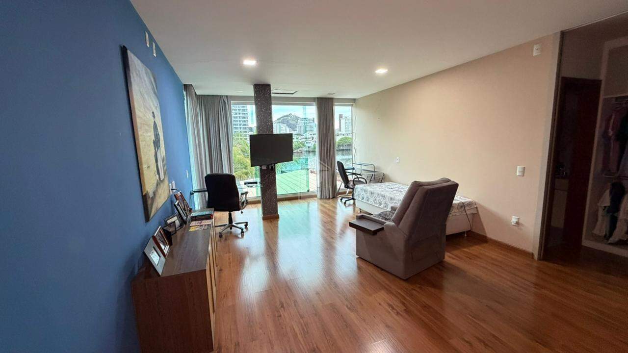 Casa, 4 quartos, 620 m² - Foto 12