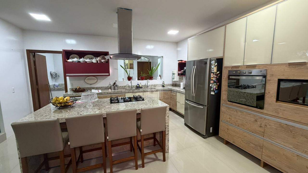 Casa, 4 quartos, 620 m² - Foto 6