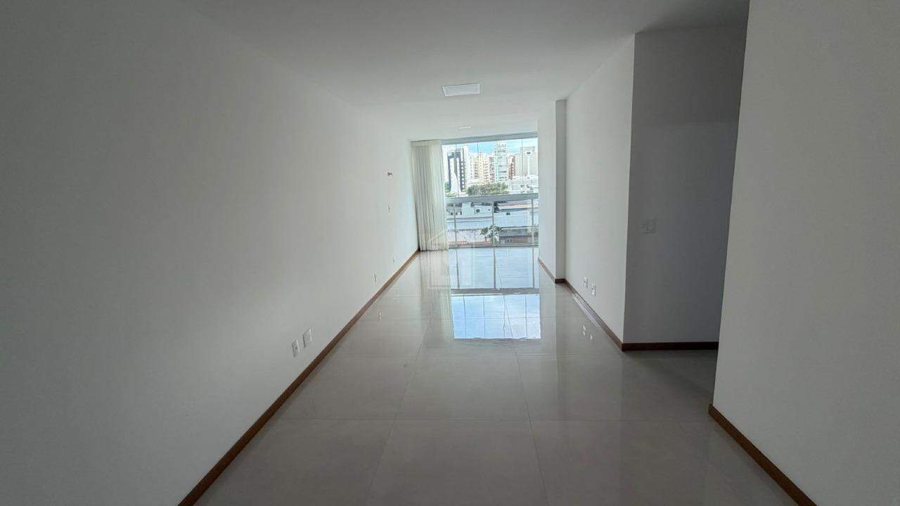 Apartamento, 3 quartos, 100 m² - Foto 2