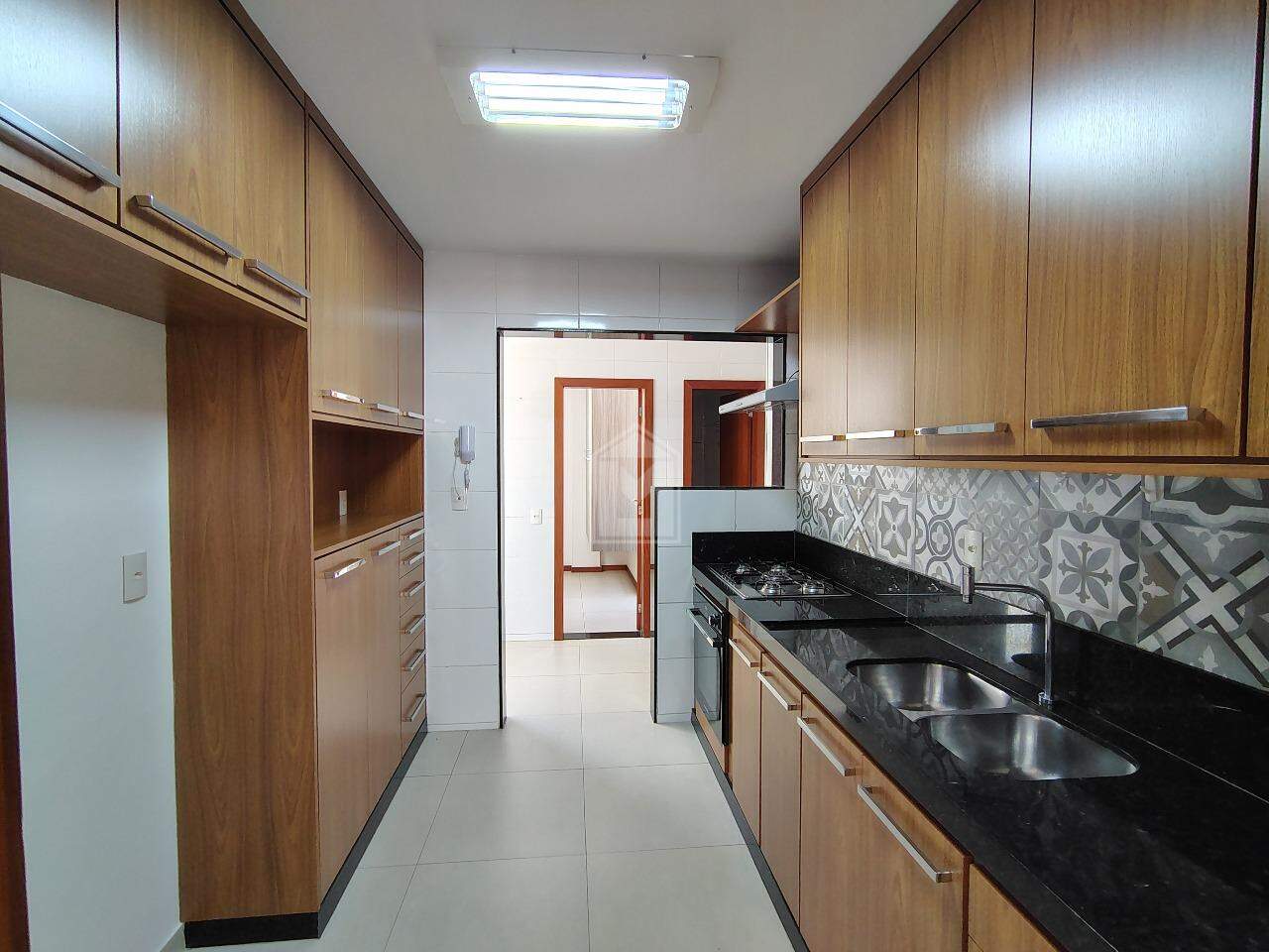 Apartamento, 3 quartos, 145 m² - Foto 1