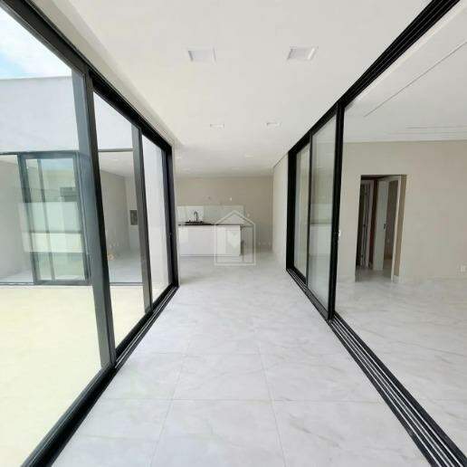 Casa, 4 quartos, 300 m² - Foto 4