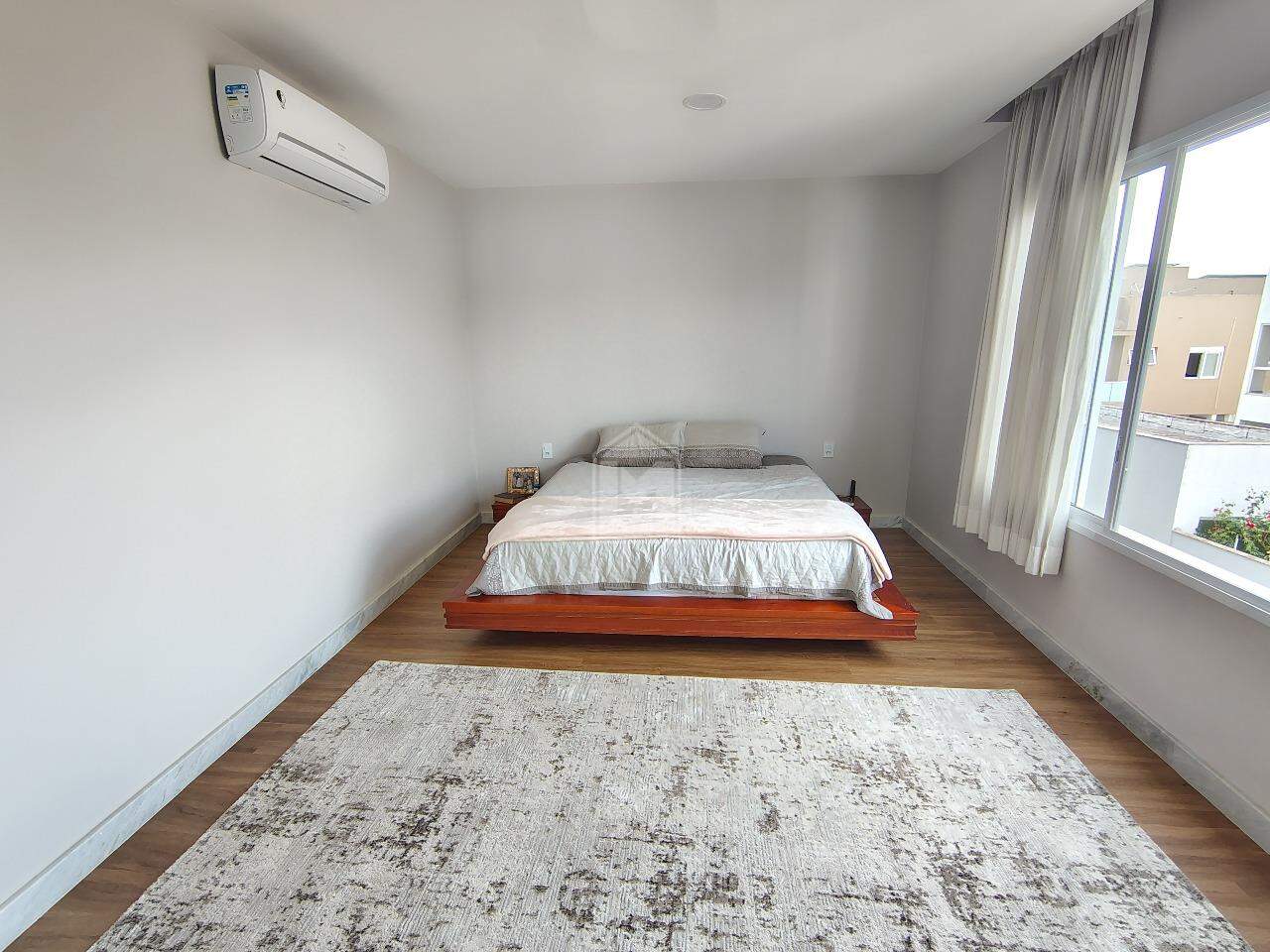 Casa à venda no Jacuhy: 
