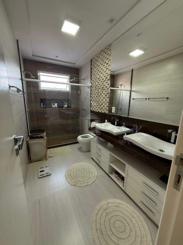 Casa, 4 quartos, 295 m² - Foto 10