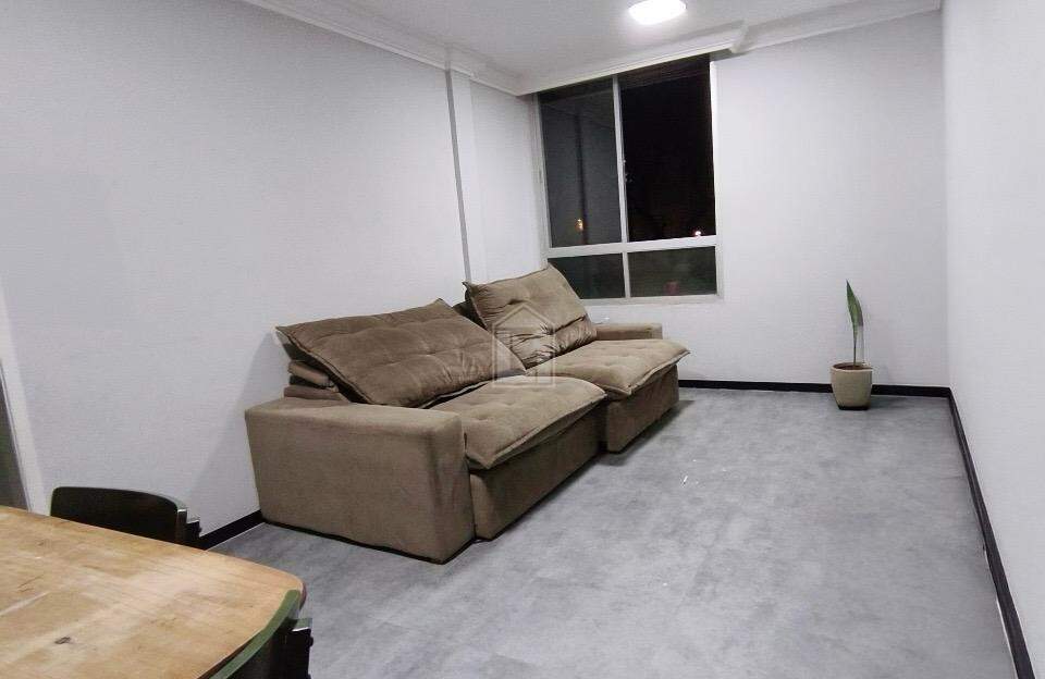 Apartamento, 3 quartos, 110 m² - Foto 2