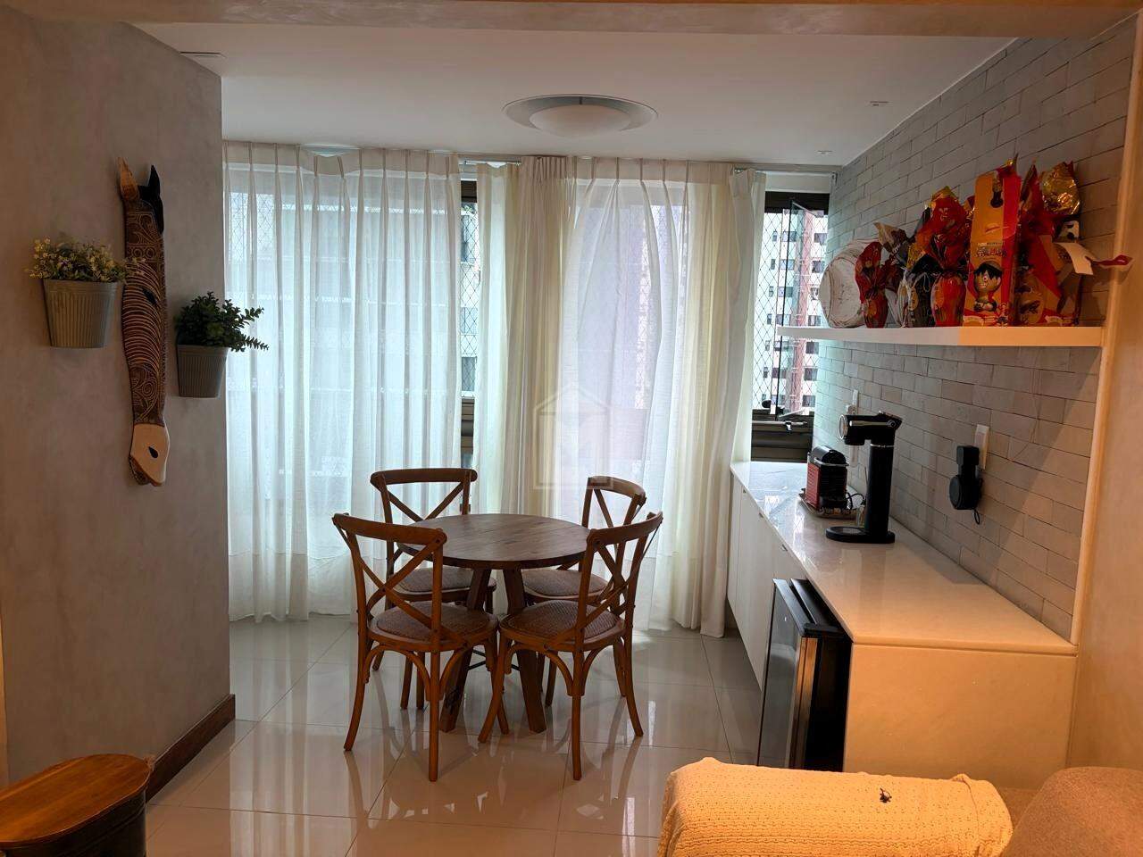Apartamento à venda no Mata da Praia: 