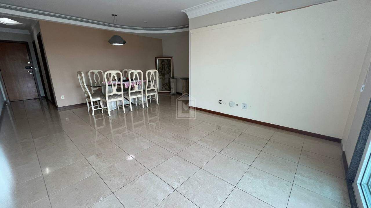 Apartamento à venda no Mata da Praia: 