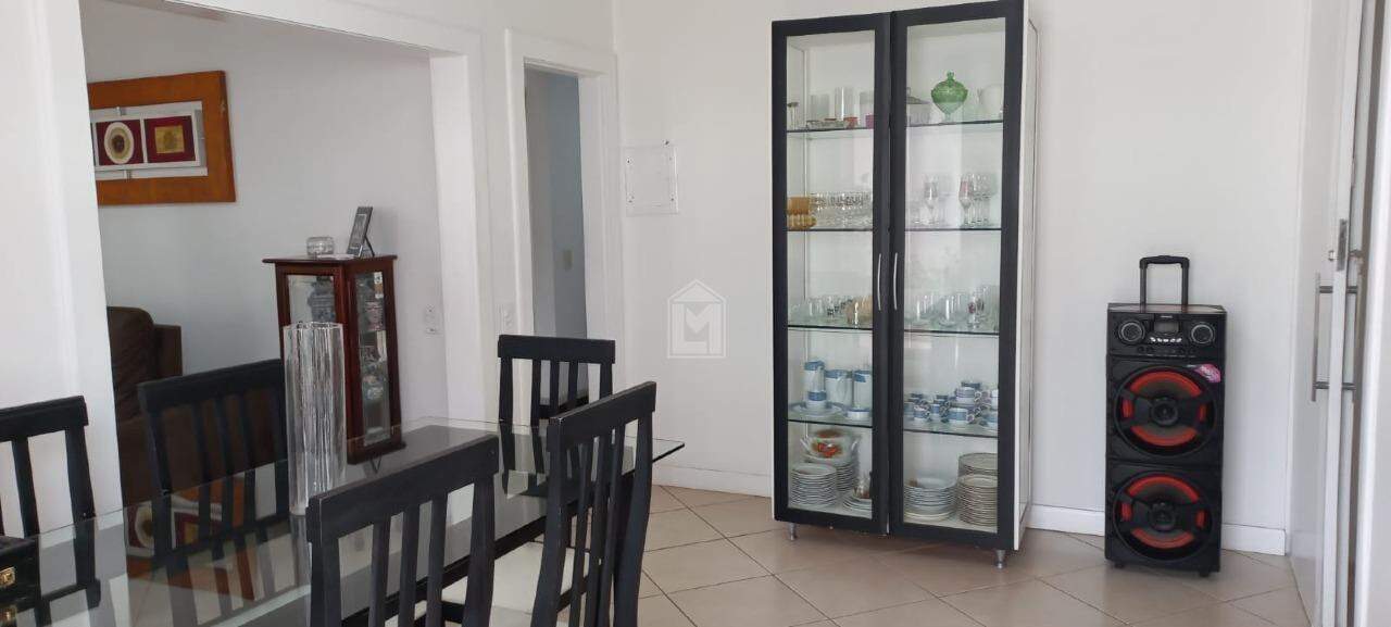 Casa à venda no Fradinhos: 