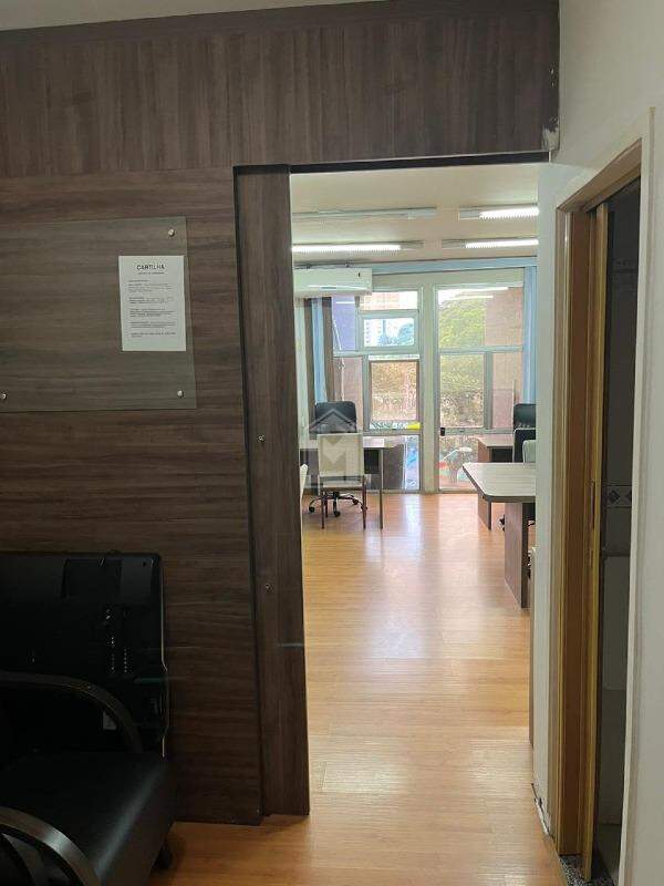 Sala para aluguel no Santa Helena: 