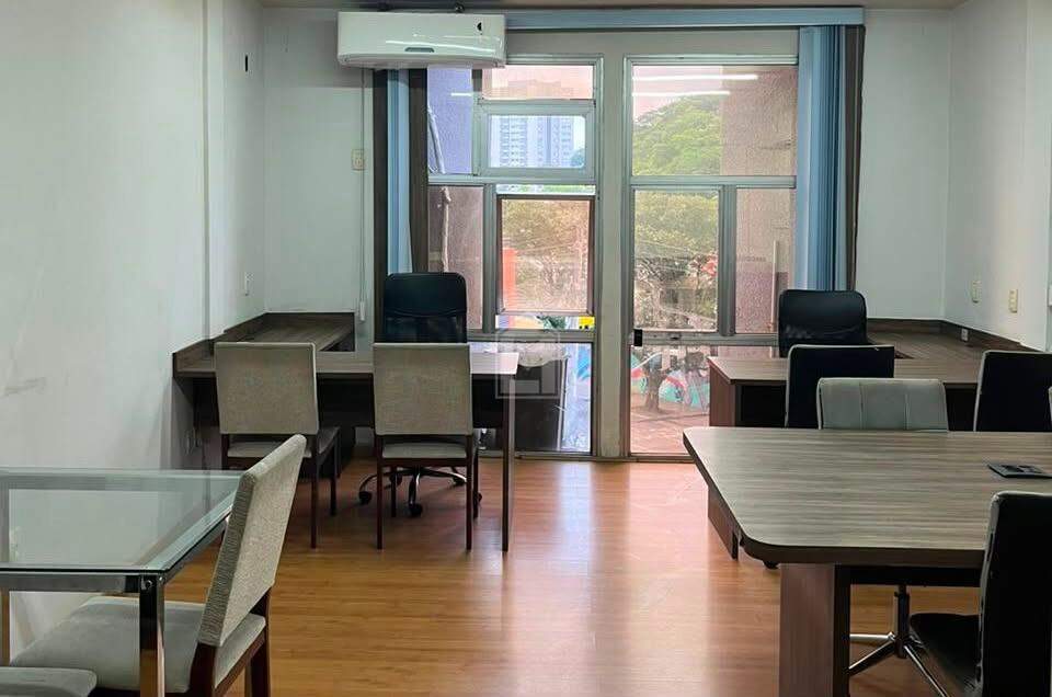 Sala para aluguel no Santa Helena: 