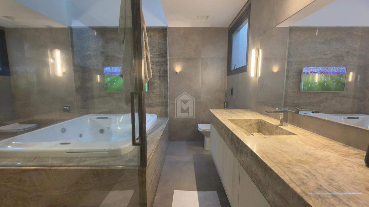 Casa, 4 quartos, 700 m² - Foto 29