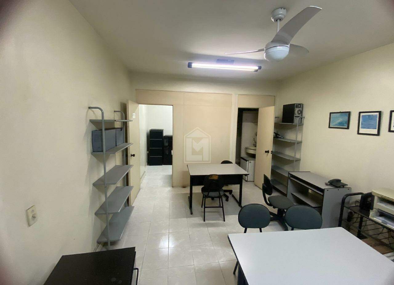 Sala para aluguel no Centro: 