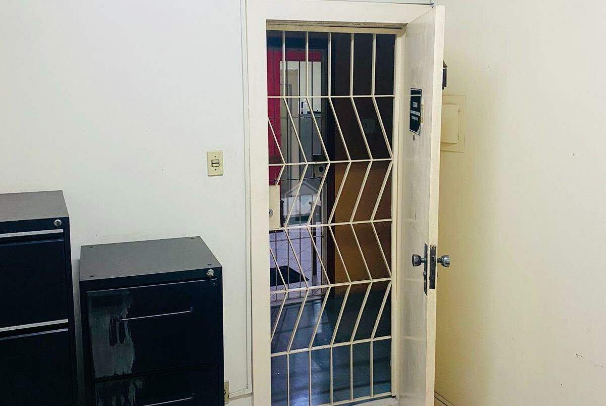 Sala para aluguel no Centro: 