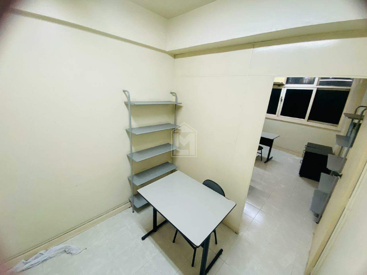 Sala para aluguel no Centro: 