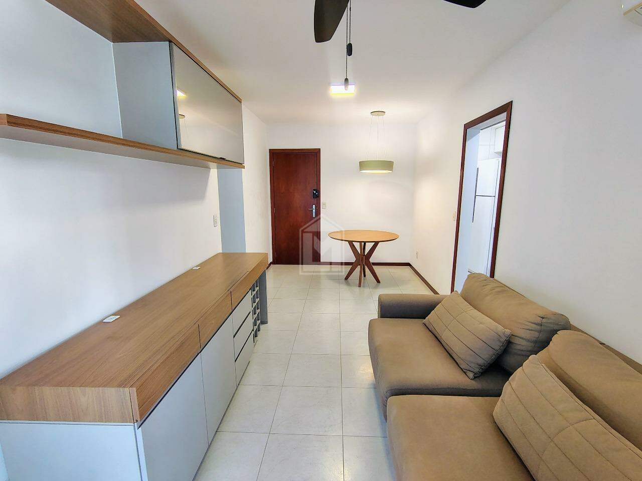 Apartamento para aluguel no Santa Helena: Sala de estar e jantar