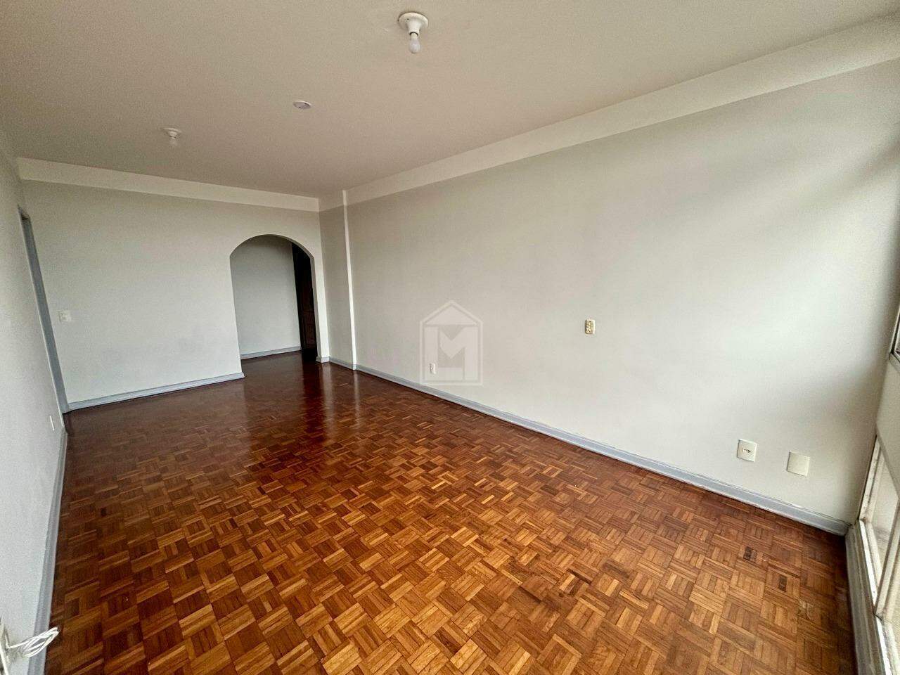Apartamento, 3 quartos, 130 m² - Foto 1