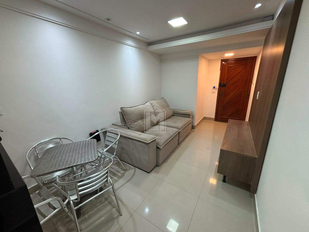 Apartamento para aluguel no Itapuã: 