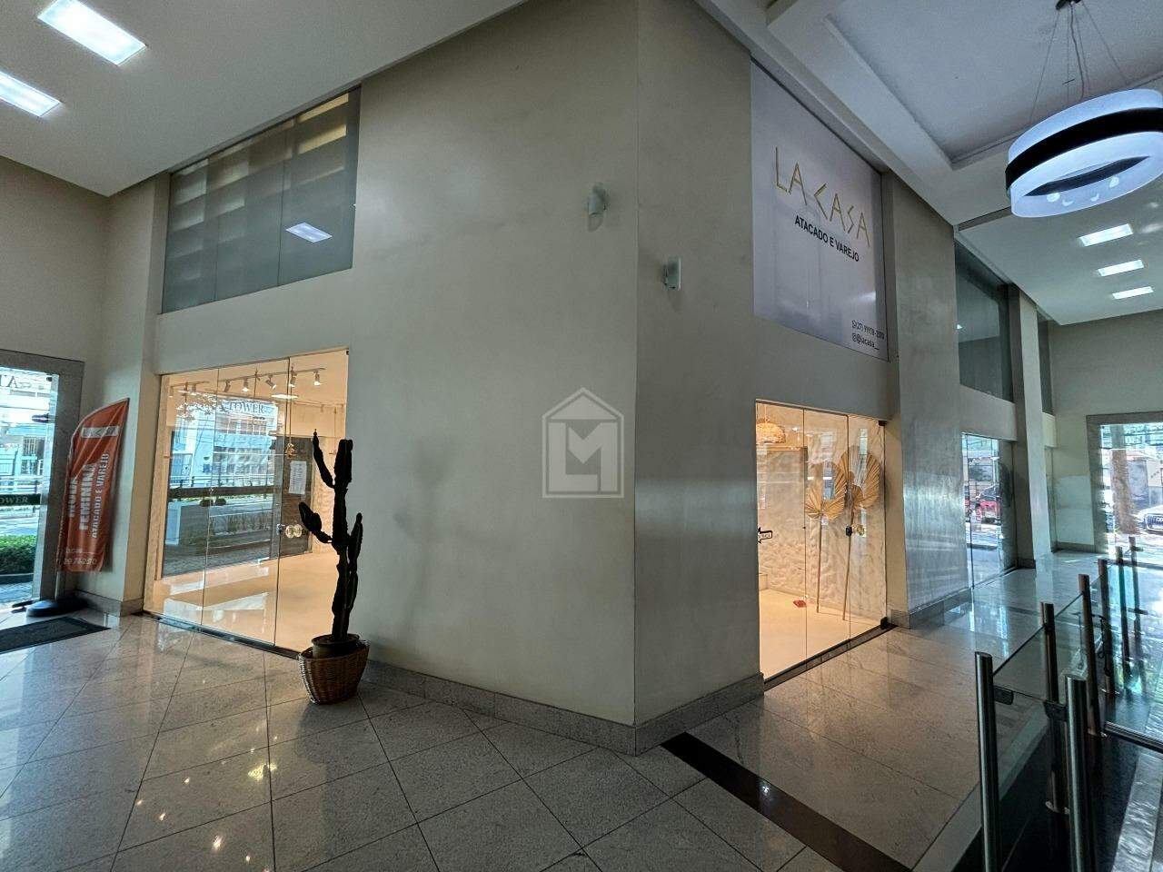 Loja-Salão, 60 m² - Foto 1