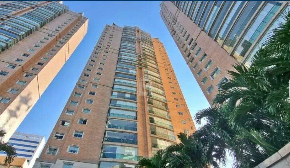 Apartamento, 3 quartos, 143 m² - Foto 1