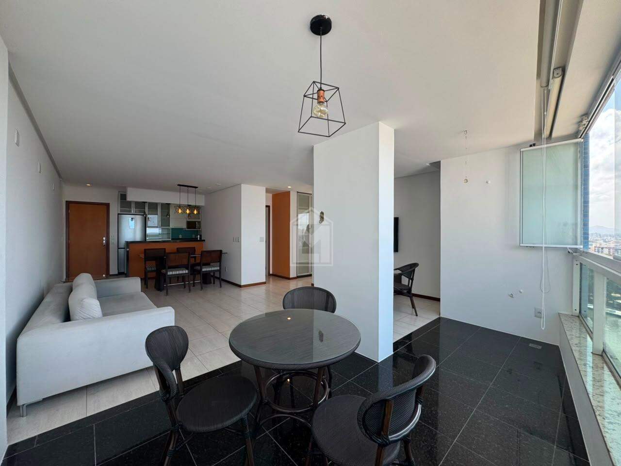 Apartamento para aluguel no Barro Vermelho: 