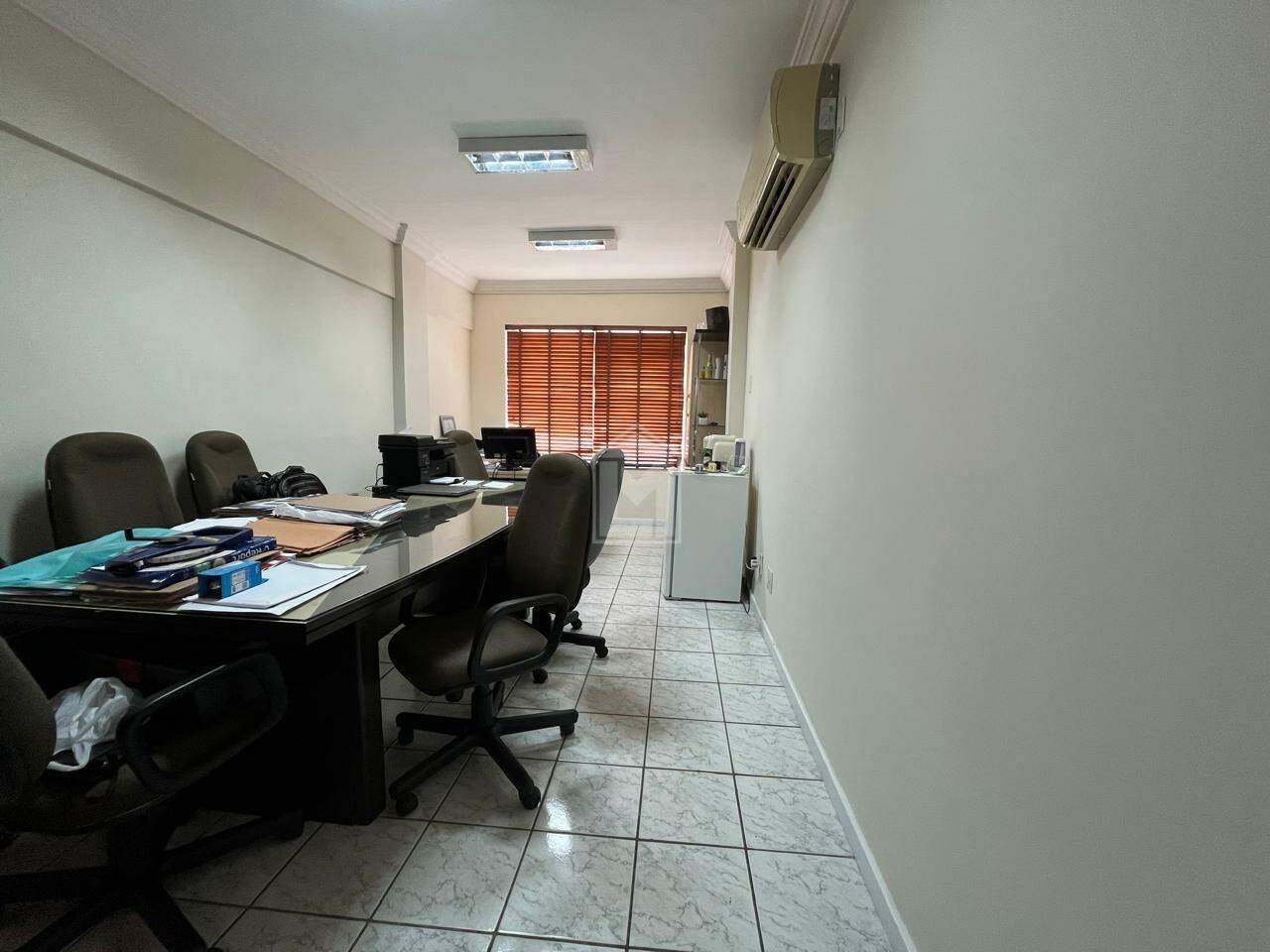 Sala para aluguel no Praia do Suá: Sala a venda Praia do Sua