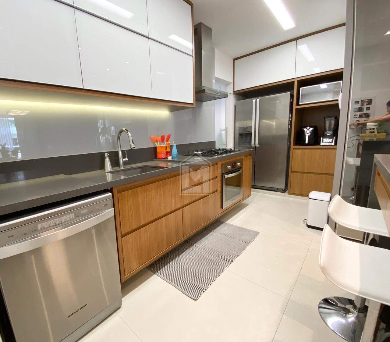 Apartamento à venda no Praia do Canto: 
