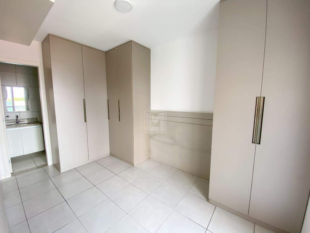 Apartamento para aluguel no Jardim Camburi: 