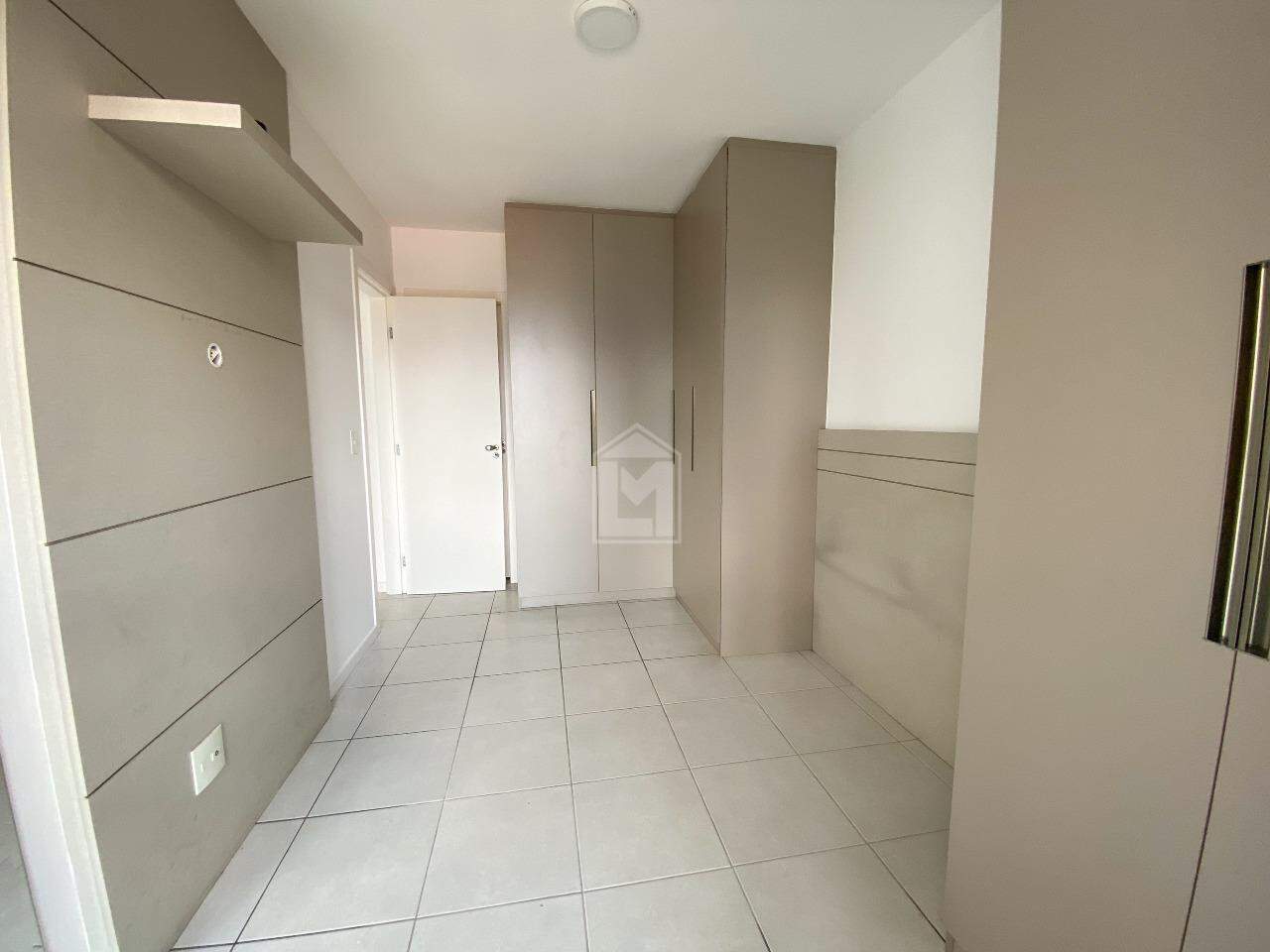 Apartamento para aluguel no Jardim Camburi: 