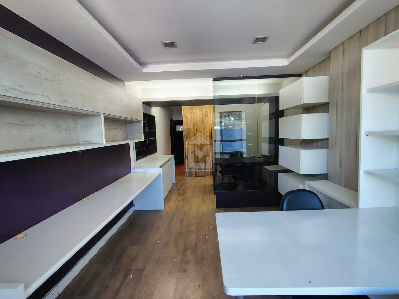 Sala para aluguel no Gurigica: 
