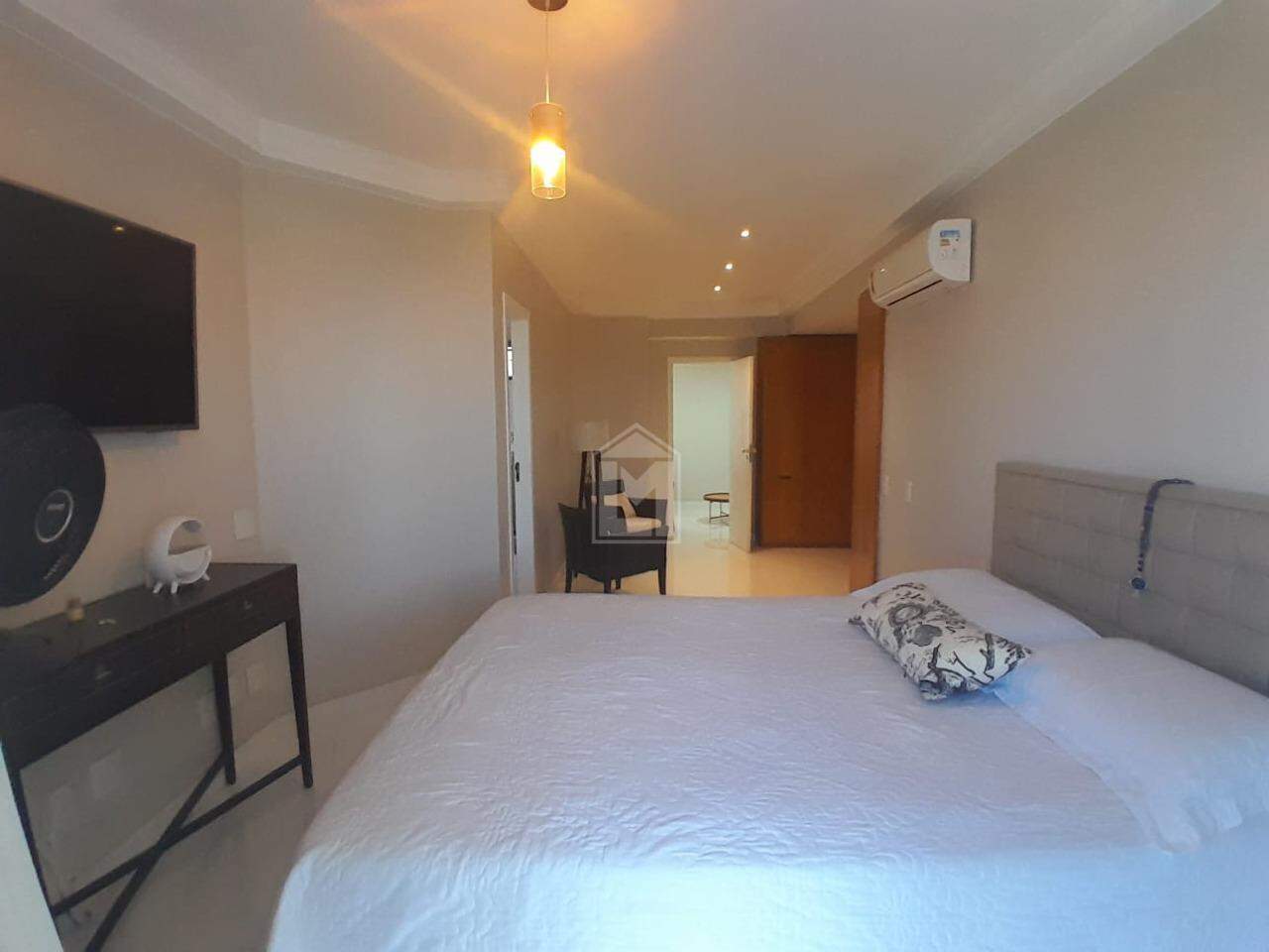 Apartamento, 4 quartos, 235 m² - Foto 13